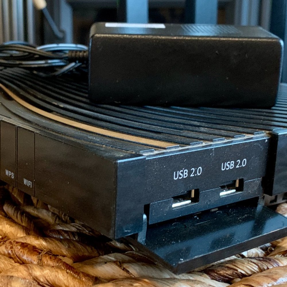 Netgear C7500 Modem Router - Picture 3 of 5